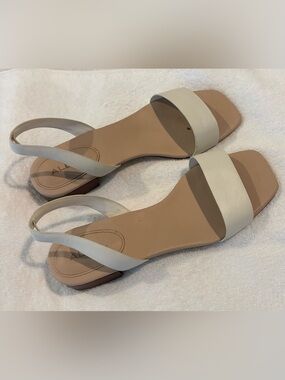 ALDO Dorenna White Slingback Flat Sandals Square Toe Size 10